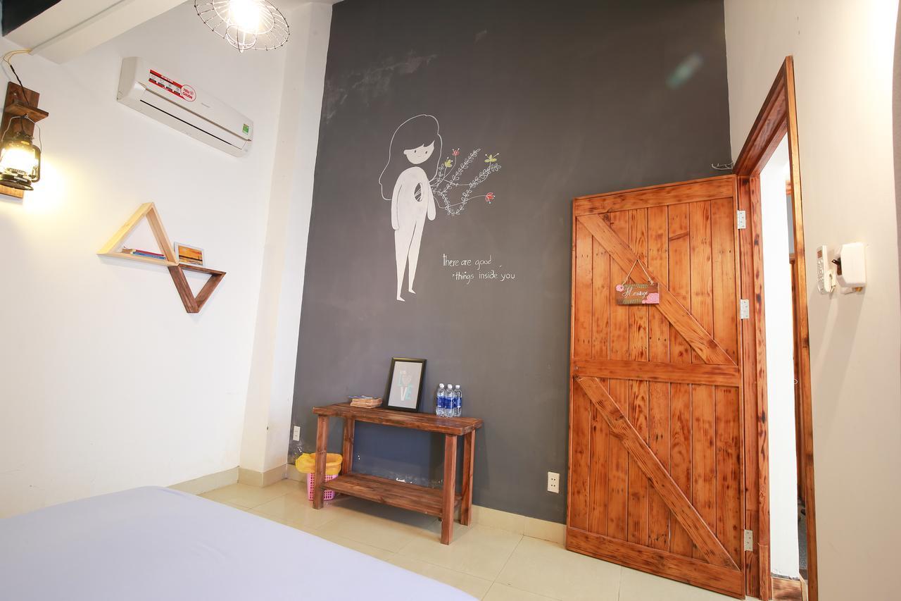 Little Flower Homestay Da Nang Son Tra Esterno foto