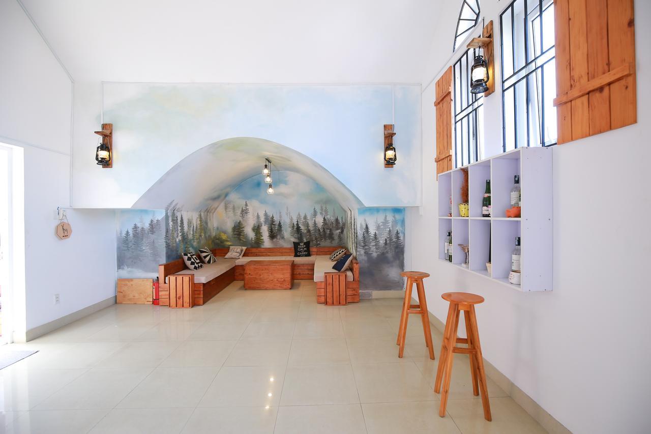 Little Flower Homestay Da Nang Son Tra Esterno foto
