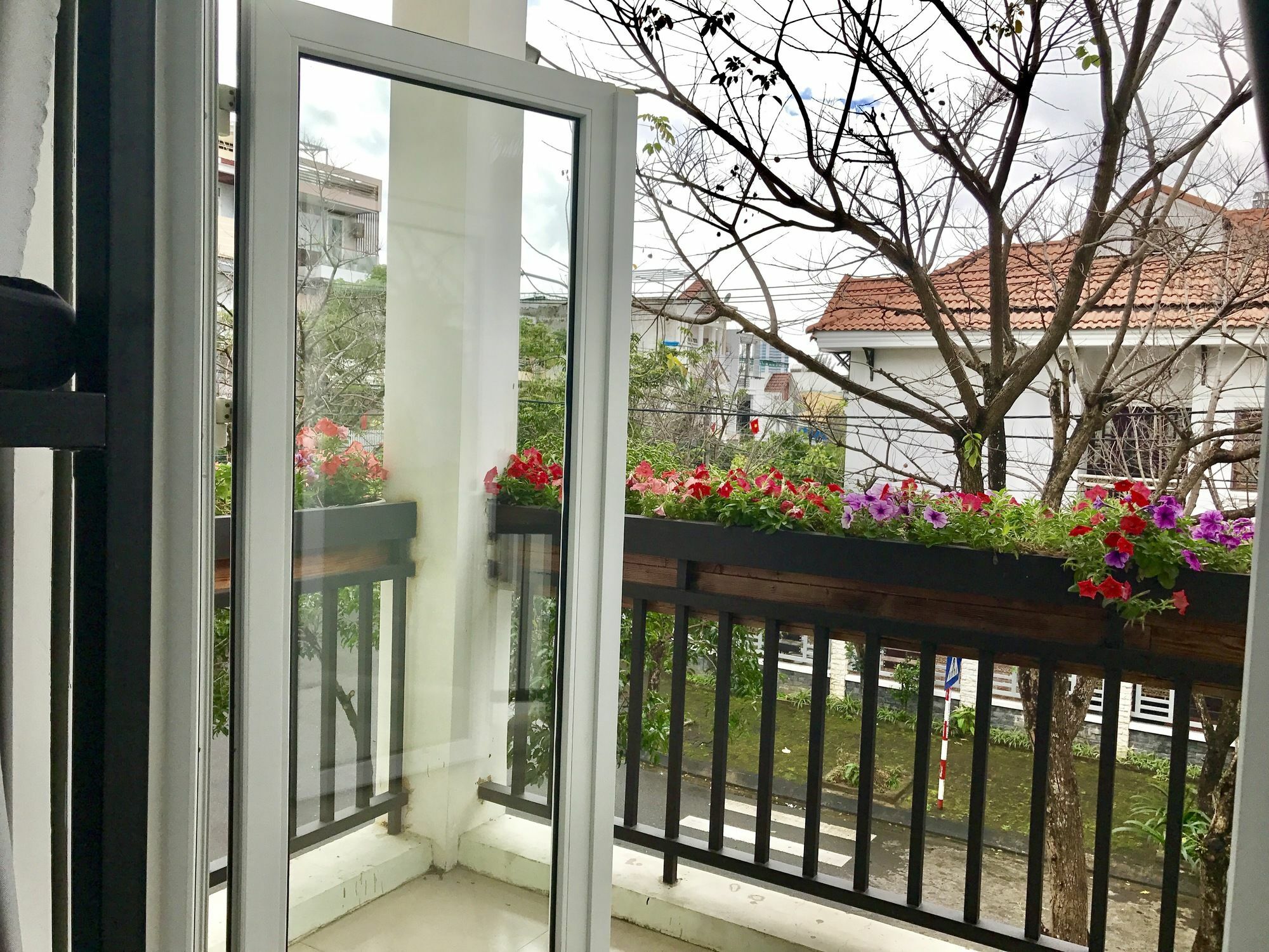 Little Flower Homestay Da Nang Son Tra Esterno foto